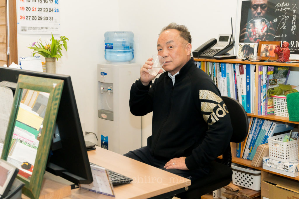 吉田商事 アクアネオスのある風景 浜口木材 1